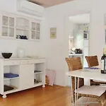 Three-bedroom In Grasted Ferienhaus