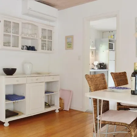 Three-bedroom In Grasted Дом отдыха